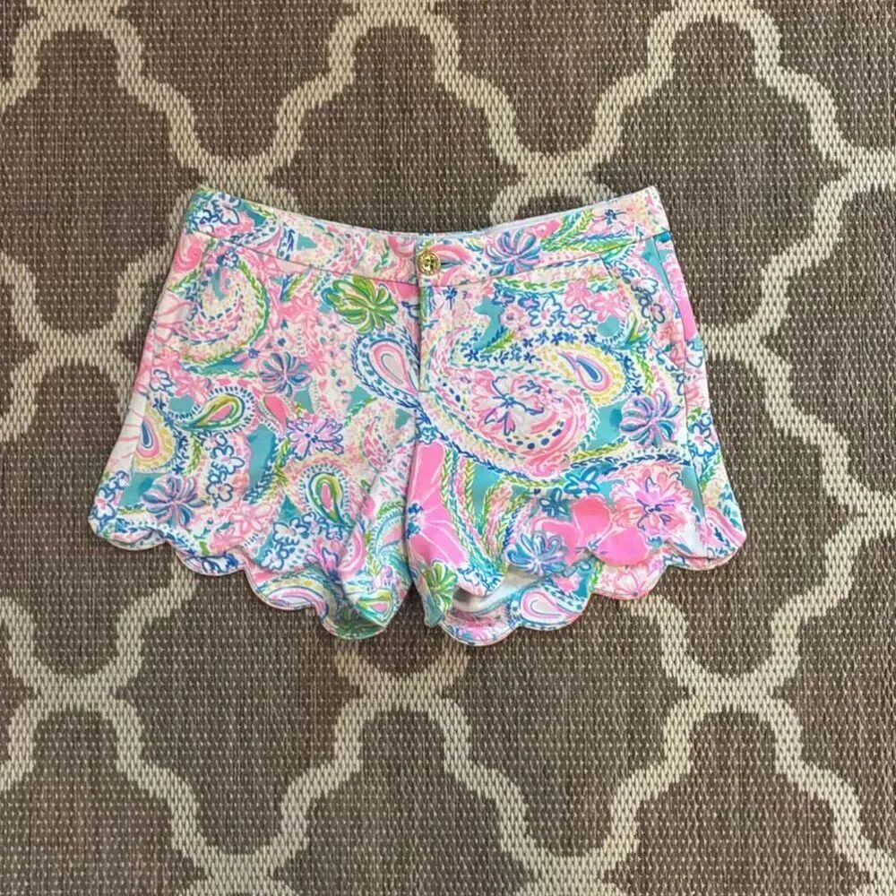 Lilly Pulitzer, buttercup, scalloped knit shorts, double trouble, paisley, prin